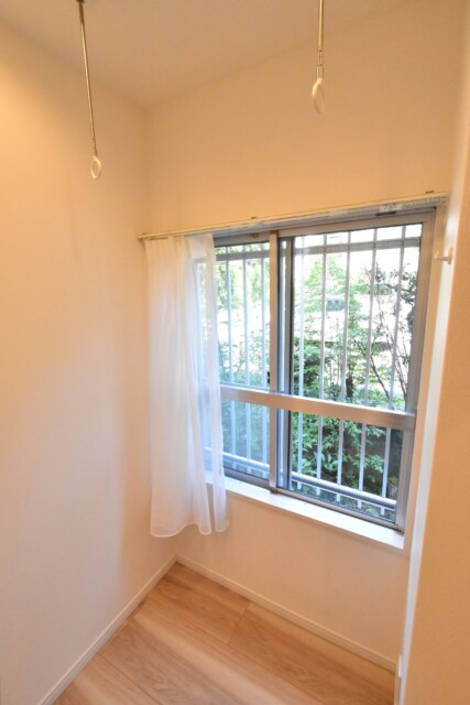 大井町ハイツ 洋室2