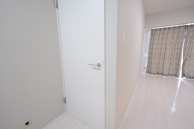 メガロン大井町 洋室 (1)