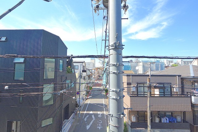 クレッセント池尻大橋 バルコニー