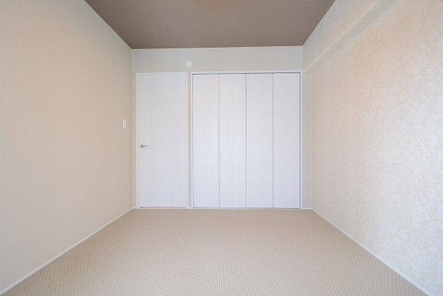 メガロン大井町 洋室