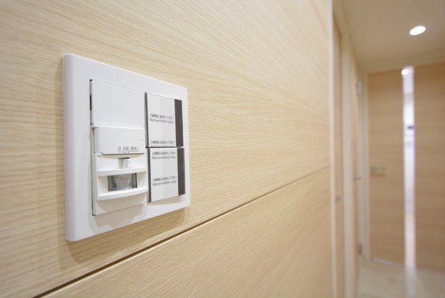 中野方南町グランドハイツ 玄関