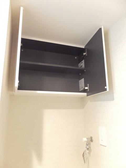 大京町サンハイツ　洗濯機置場