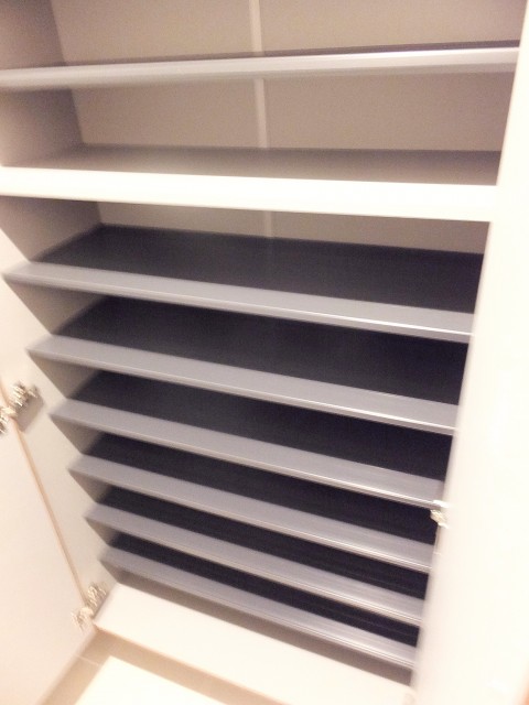 田町スカイハイツ　シューズボックス