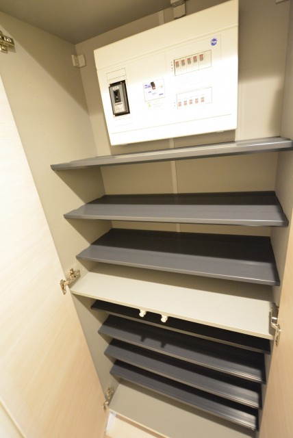 日興パレス南麻布第2　シューズボックス