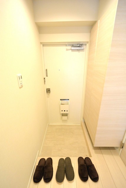 日興パレス南麻布第2　玄関