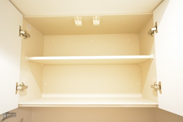 日興パレス大森　トイレ収納