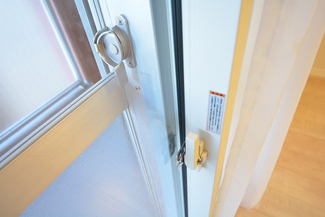 日興パレス大森　二重サッシ