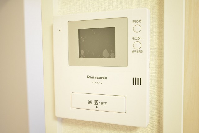 日興パレス大森　ＴＶモニター付きインターホン