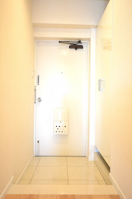 大井町ハイツ　玄関ホール