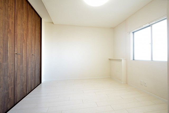 松涛マンション　5.9帖のベッドルーム