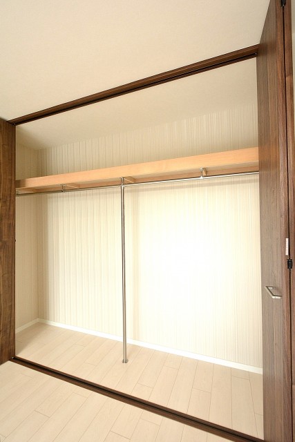 松涛マンション　8.7帖のベッドルーム