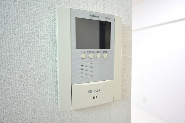 明大前フラワーマンション　ＴＶモニター付きインターホン