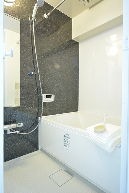 明大前フラワーマンション　バスルーム