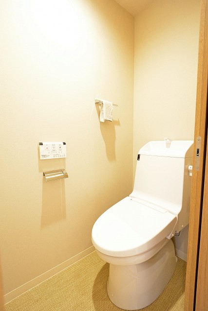 日興パレス南麻布第　トイレ