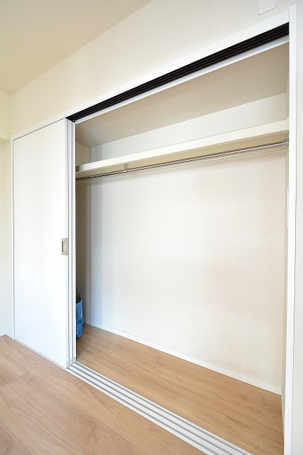 日興パレス南麻布第　クローゼット