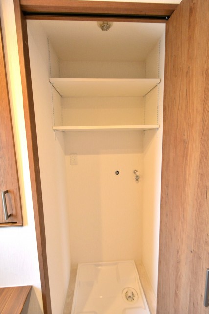 パークハイム世田谷上野毛　洗濯機置場