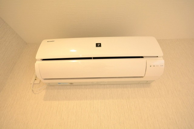 グリーンキャピタル神楽坂　洋室2　エアコン