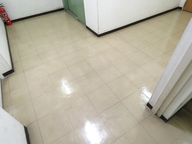 赤坂南部坂ハイツ　内廊下