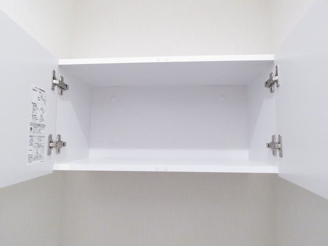 赤坂南部坂ハイツ　トイレ棚