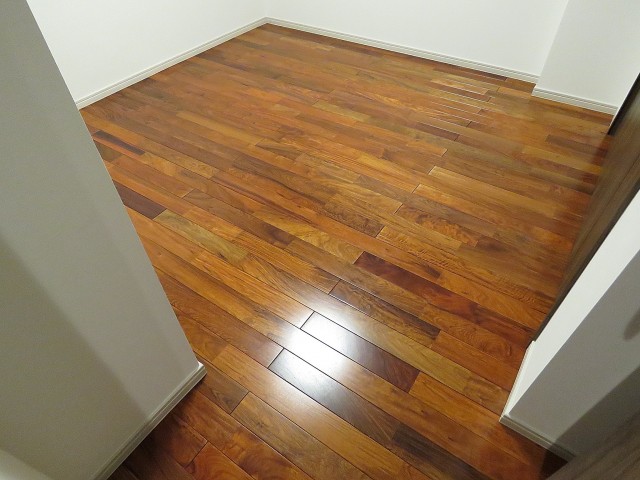 赤坂南部坂ハイツ　サービスルーム約6.0帖