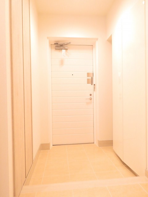 桔梗ハイツ一番町　玄関ホール