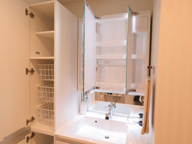 桔梗ハイツ一番町　洗面化粧台