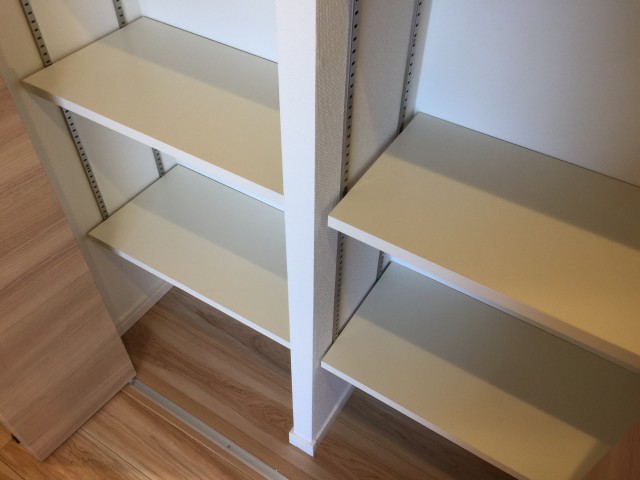 赤堤スカイマンション　廊下収納