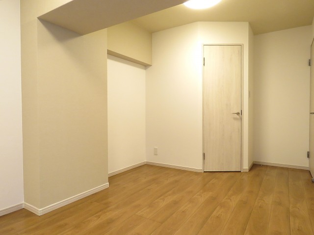 桔梗ハイツ一番町　洋室約6.4帖