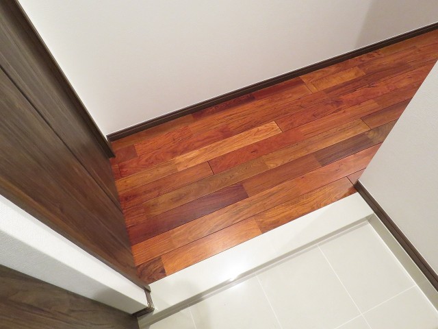 三田綱町ハイツ　廊下