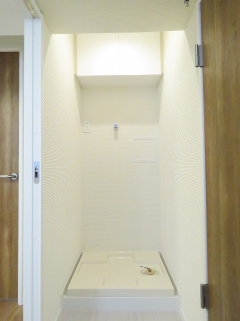 ハイネス大久保　洗濯機置場