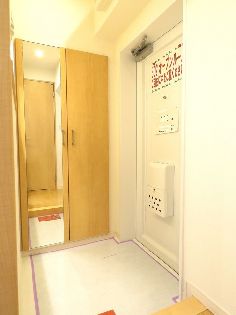 目白ハイツ　玄関ホール