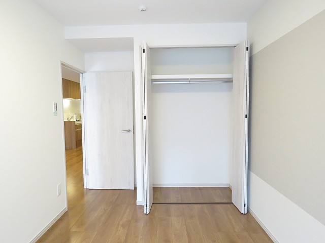 ライオンズマンション元麻布　洋室約5.2帖