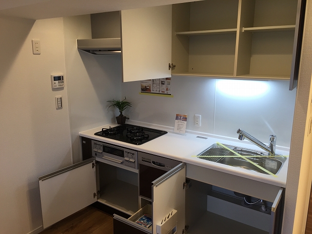 弦巻ハイツ　キッチン