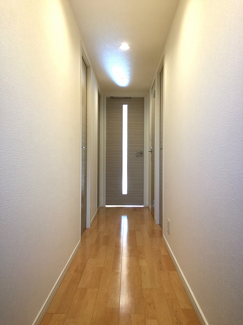 ハイホーム砧公園　廊下
