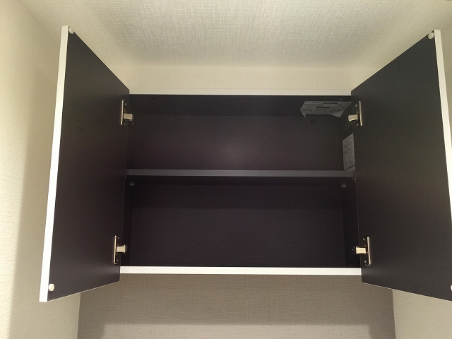 ハイホーム砧公園　トイレ収納