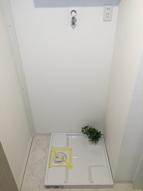 ハイホーム砧公園　洗濯機置場