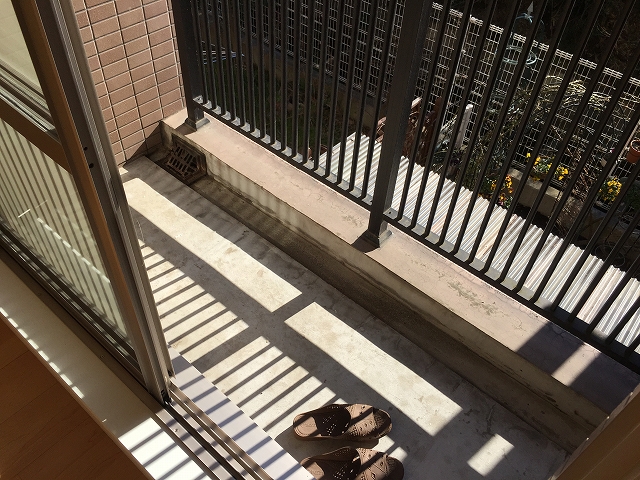 ハイホーム砧公園　バルコニー