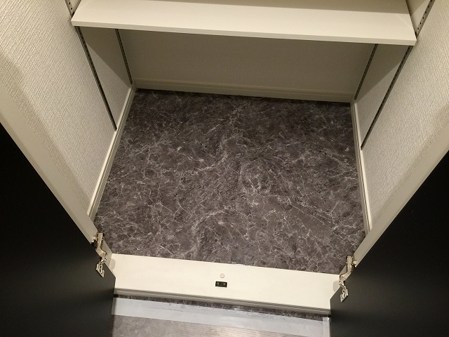 キャッスル荻窪　シューズボックス