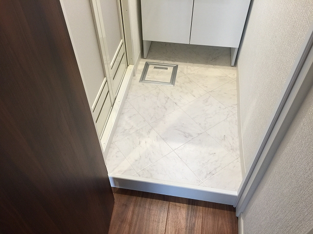 キャッスル荻窪　洗面室&バスルーム