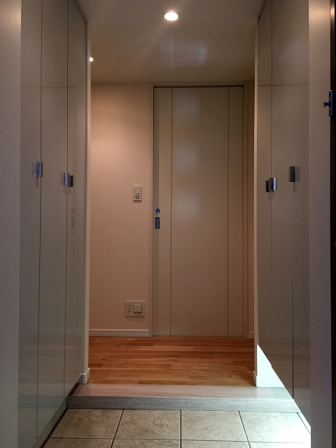 パークハウス世田谷桜丘　玄関