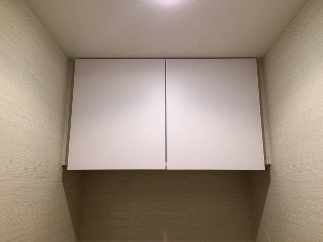 ライオンズマンション小石川植物園　トイレ収納