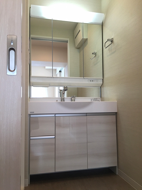 ライオンズマンション小石川植物園　洗面台