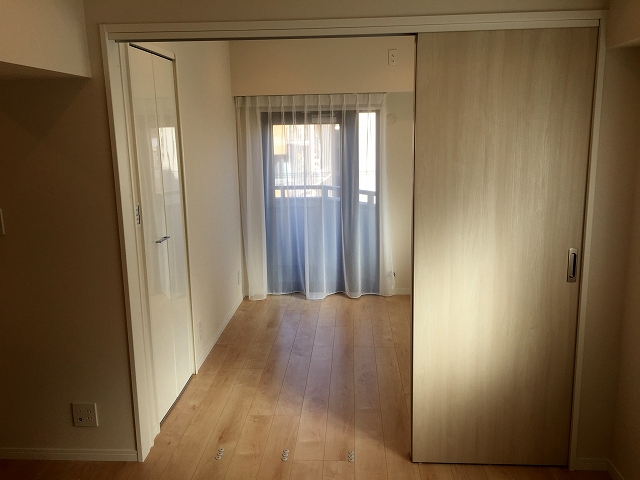 ライオンズマンション小石川植物園　洋室約4.1帖