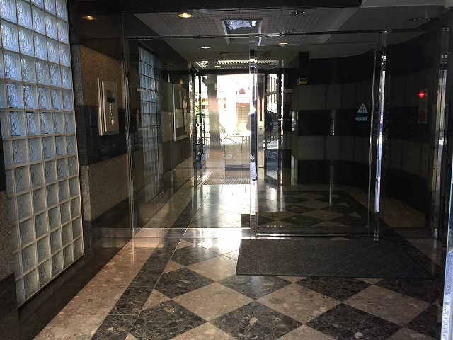 ライオンズマンション小石川植物園　エントランスホール