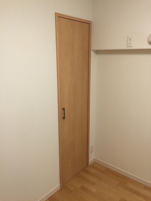 グリーンキャピタル神楽坂　サービスルーム収納