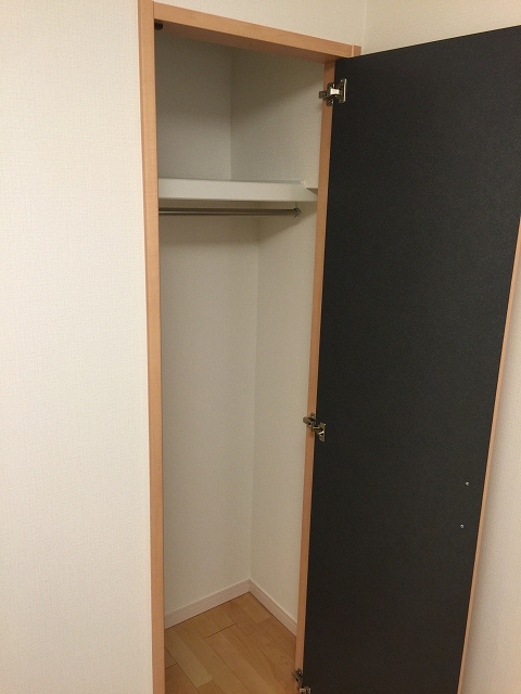 グリーンキャピタル神楽坂　サービスルーム収納