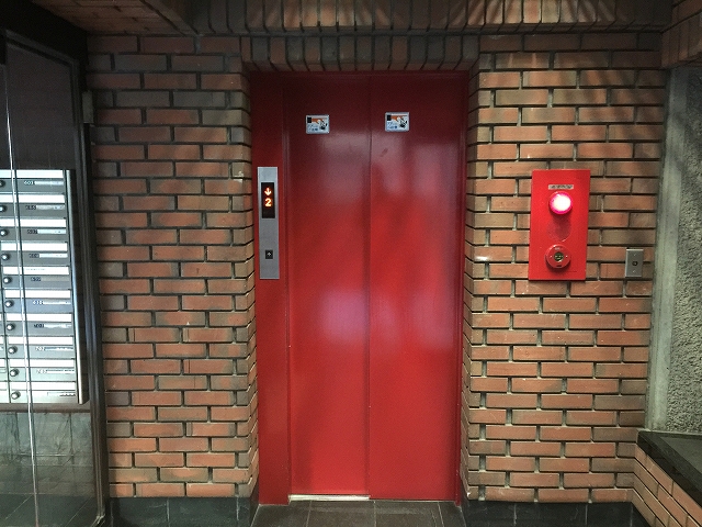 ライオンズマンション上北沢　エレベーター