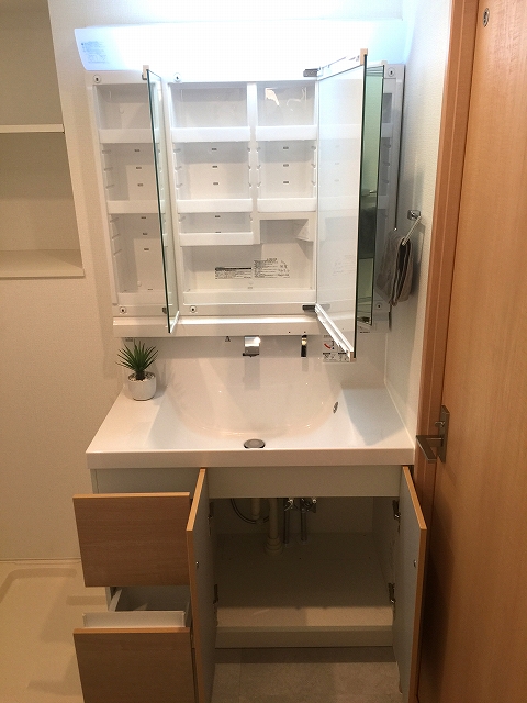 ライオンズマンション上北沢　洗面台