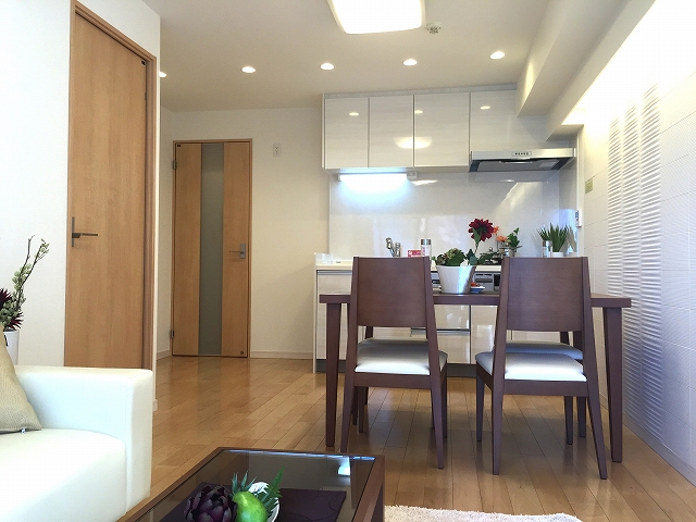 ライオンズマンション上北沢 リビングダイニングキッチン