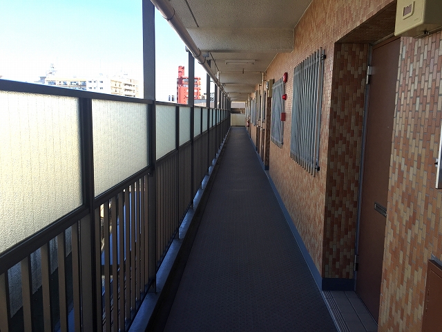 方南町ローヤルコーポ　外廊下